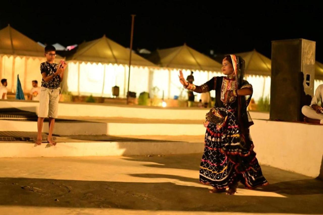 Ozaki Desert Camp & Resort Jaisalmer Dış mekan fotoğraf